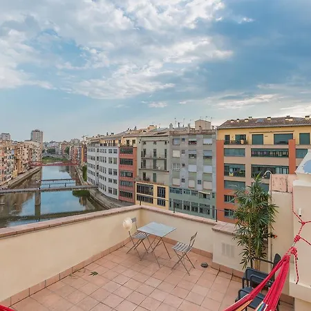 Flateli Ballesteries Apartment Girona