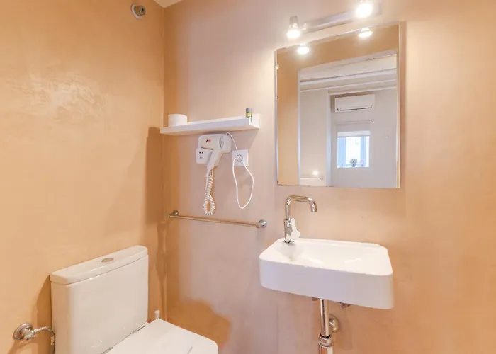 Flateli Ballesteries Διαμέρισμα *