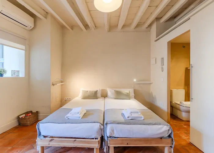 Flateli Ballesteries דירה *