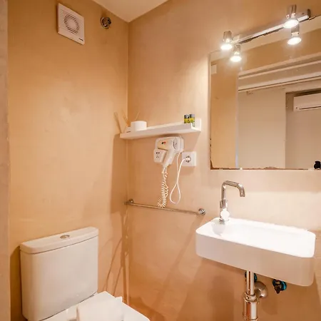 Flateli Ballesteries Apartment *