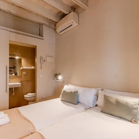 Flateli Ballesteries Girona