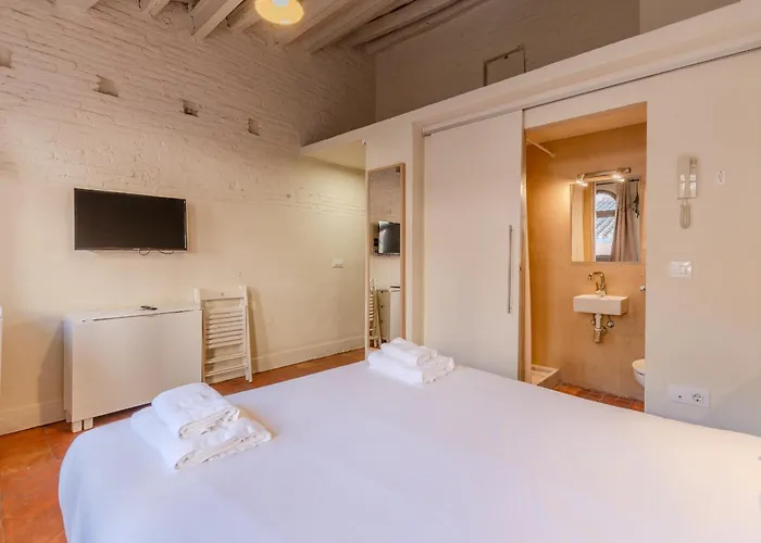 Flateli Ballesteries Апартаменти